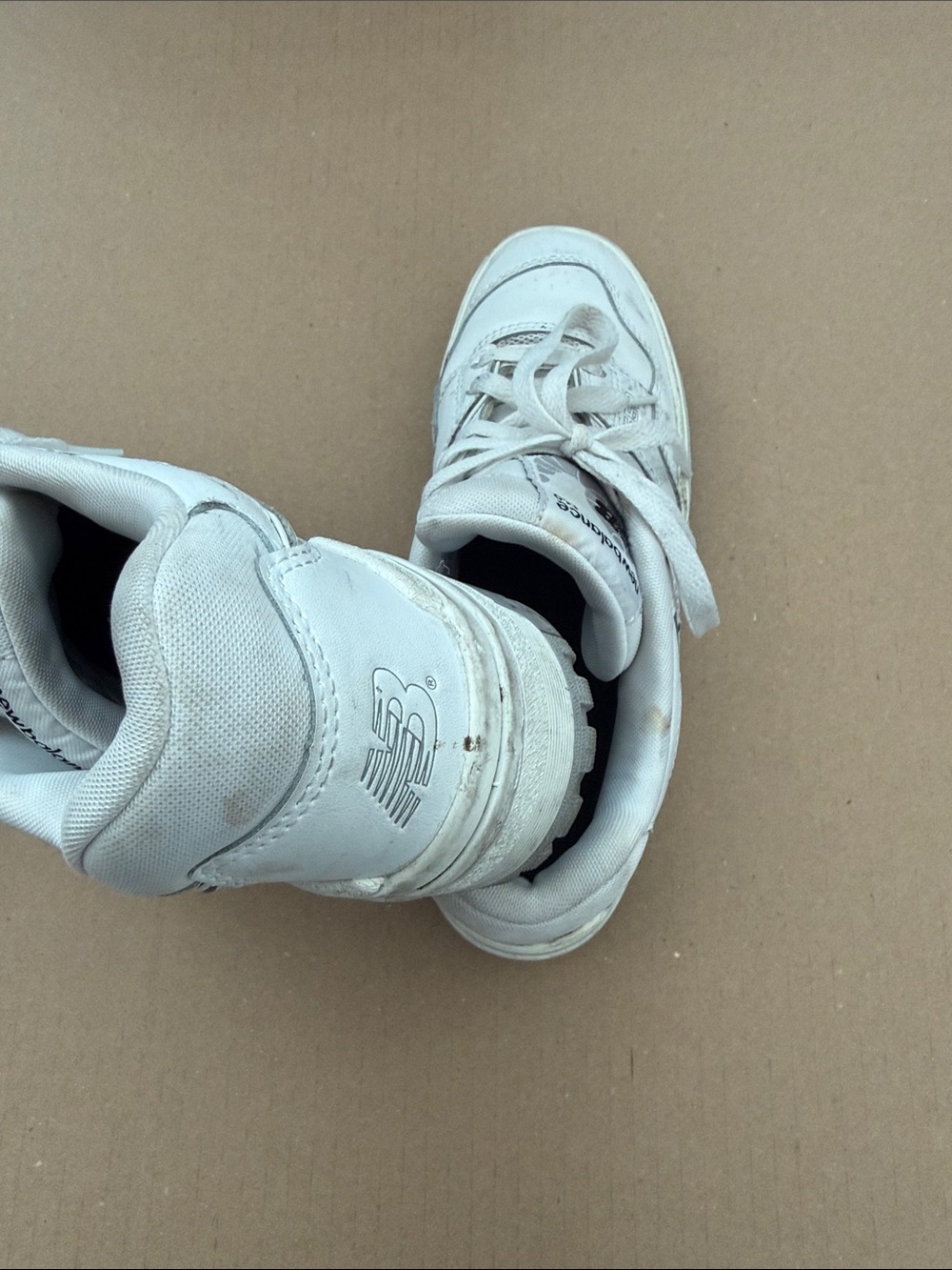 New Balance 550 - Picture 3 of 3